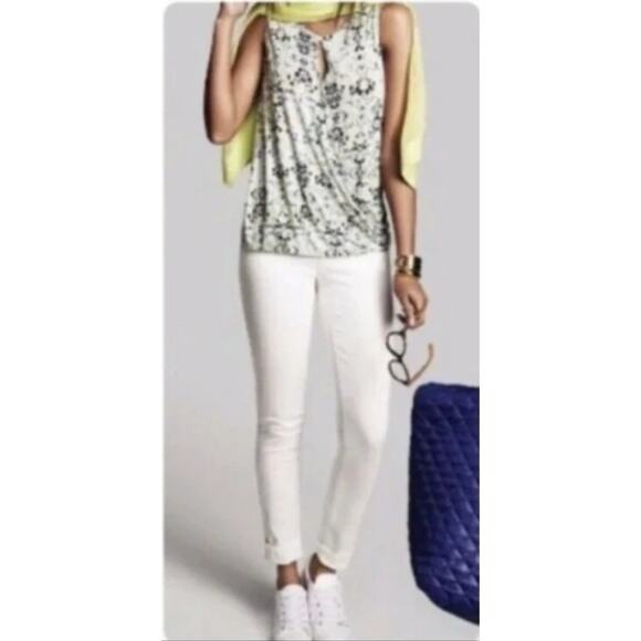 2/$30 Cabi Mosaic Crossover Faux Wrap Top Yellow Sleeveless Size M - Picture 2 of 10